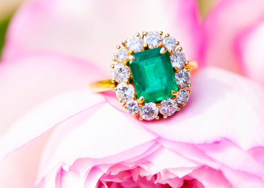 Five Reasons You Should Be Buying Vintage & Antique Jewellery
