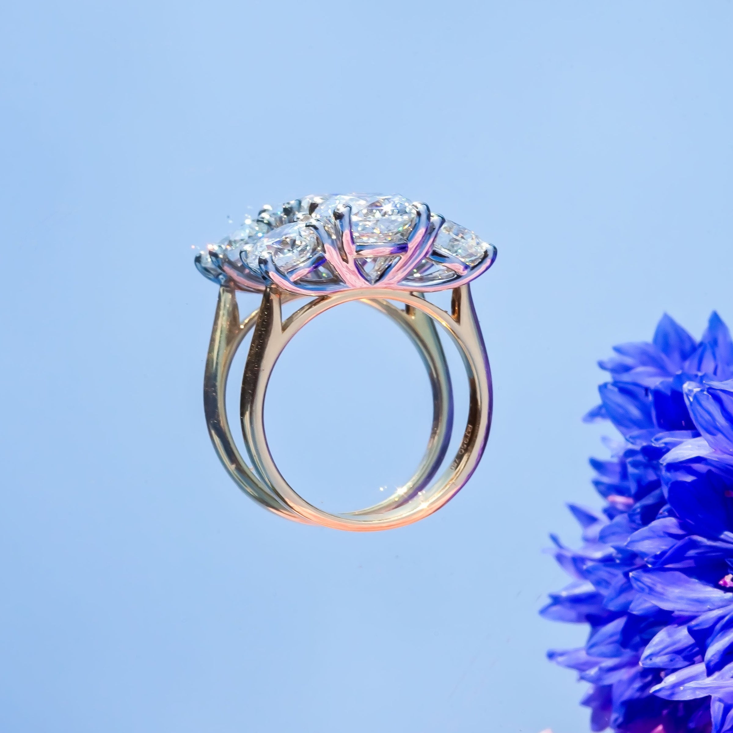 18ct Yellow Gold 3.82ct Lab Diamond Trilogy Ring 6.1g