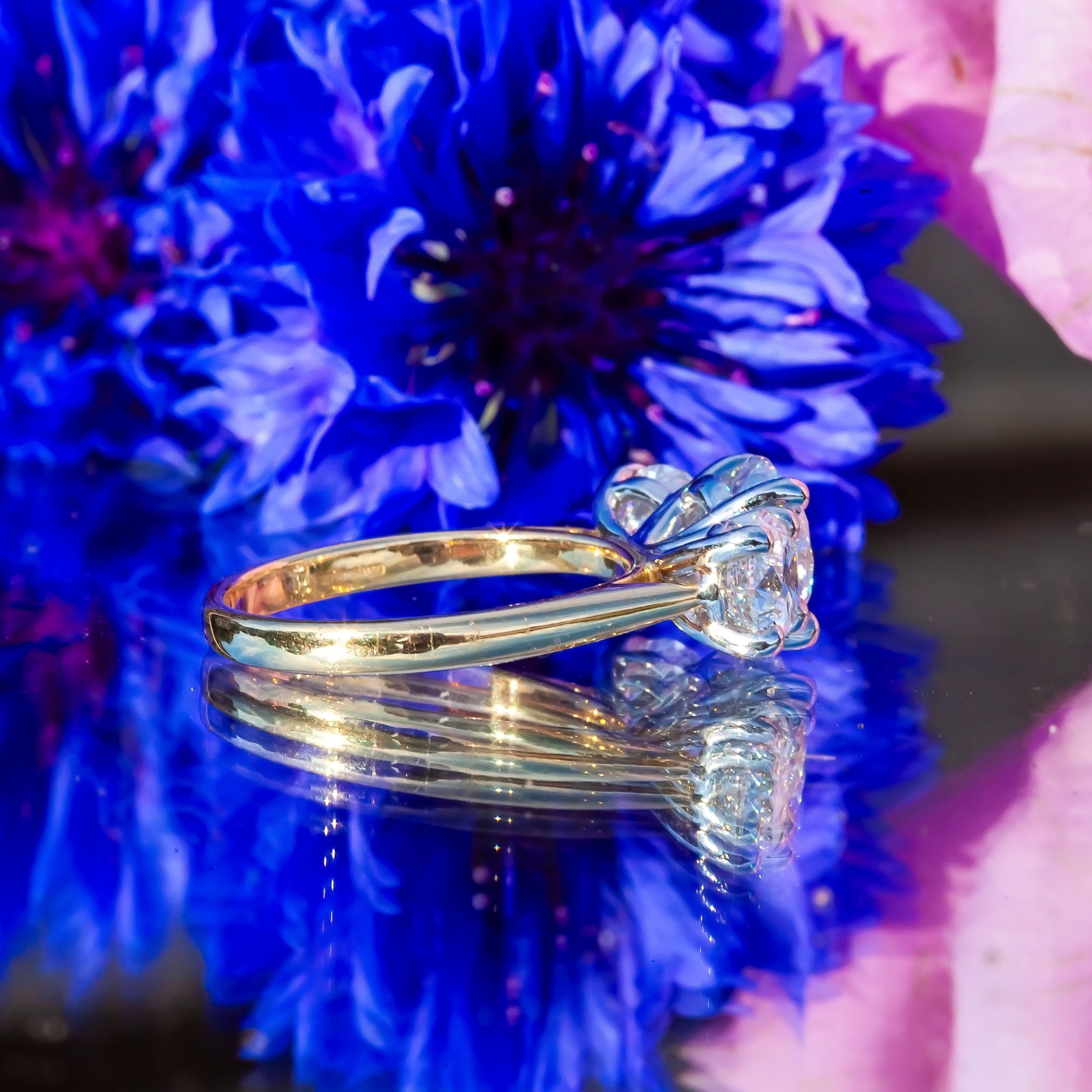 18ct Yellow Gold 3.82ct Lab Diamond Trilogy Ring 6.1g