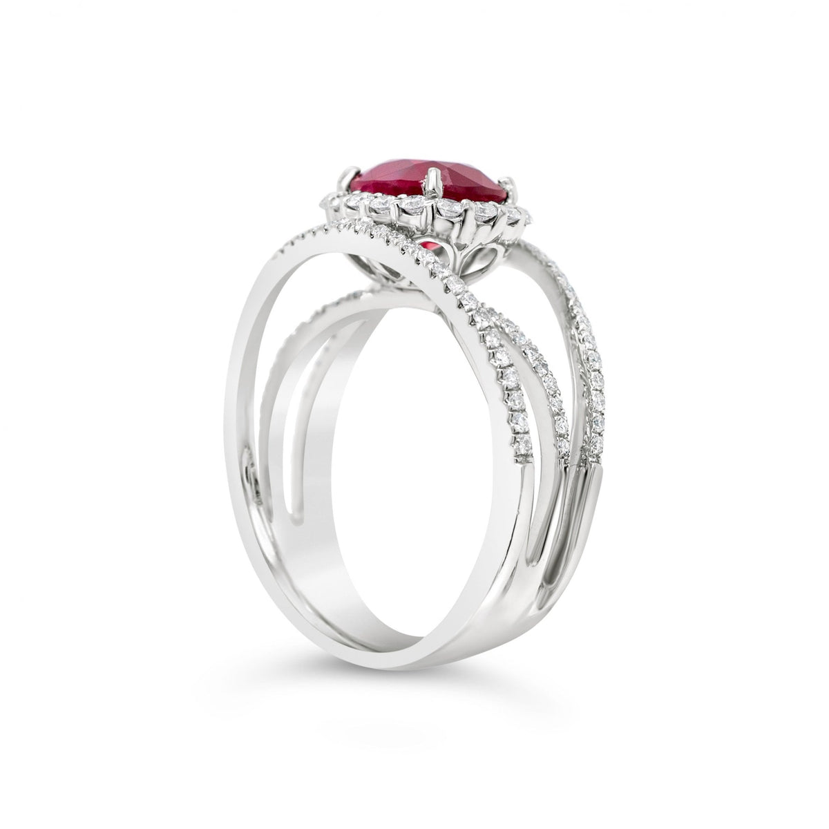 2.77ct Oval Ruby and 0.62ct Diamond Platinum Ring 9.5g
