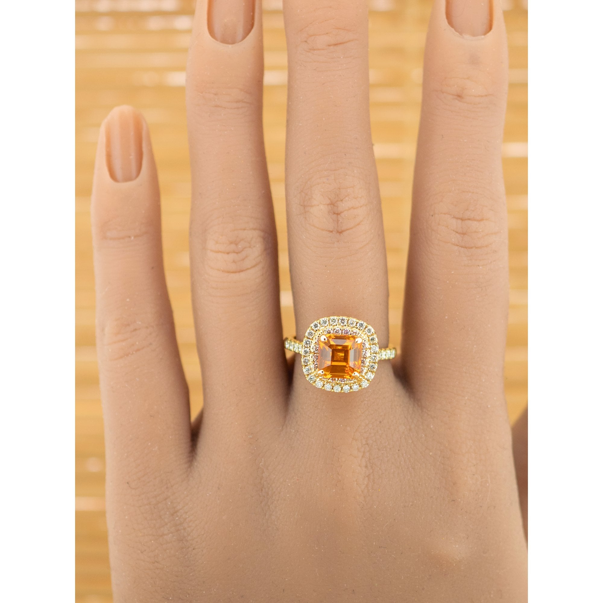 3.01ct Orange Square Emerald-Cut Sapphire and 0.62ct Diamond 18ct Gold Ring 9.5g