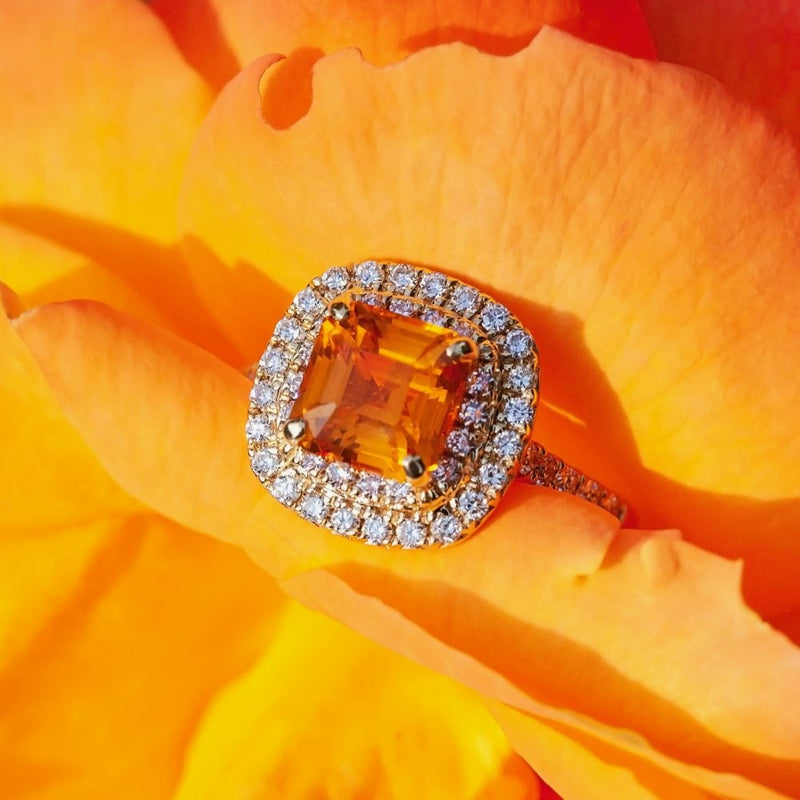 3.01ct Orange Square Emerald-Cut Sapphire and 0.62ct Diamond 18ct Gold Ring 9.5g