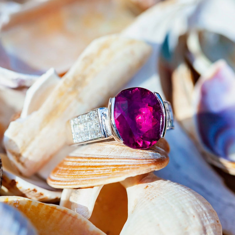 7ct Rubellite and 1.2ct Diamond 18ct White Gold Ring 10.6g (SOT)