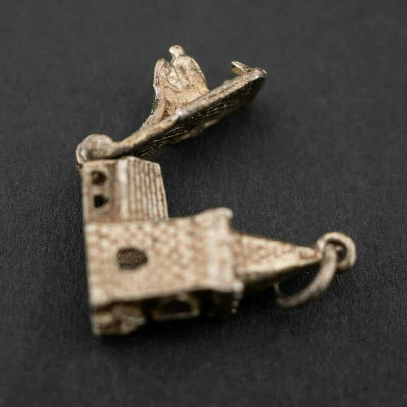 Silver 925 Church Charm/Pendant 3.9 grams