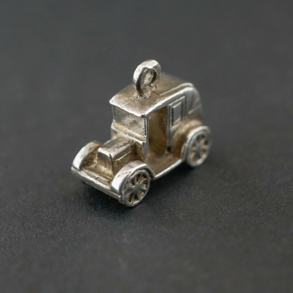 Silver 925 Classic Car Charm/Pendant 3.3 grams