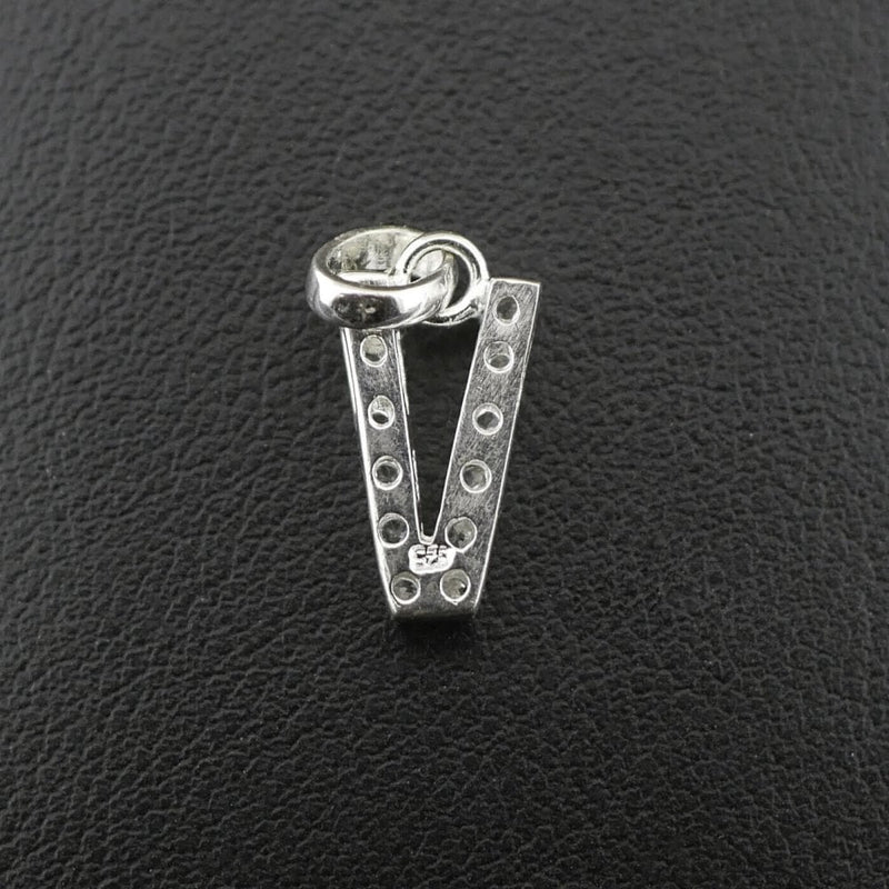 Silver 925 Cubic Zirconia Letter 'V' Pendant/Charm 1.2 grams
