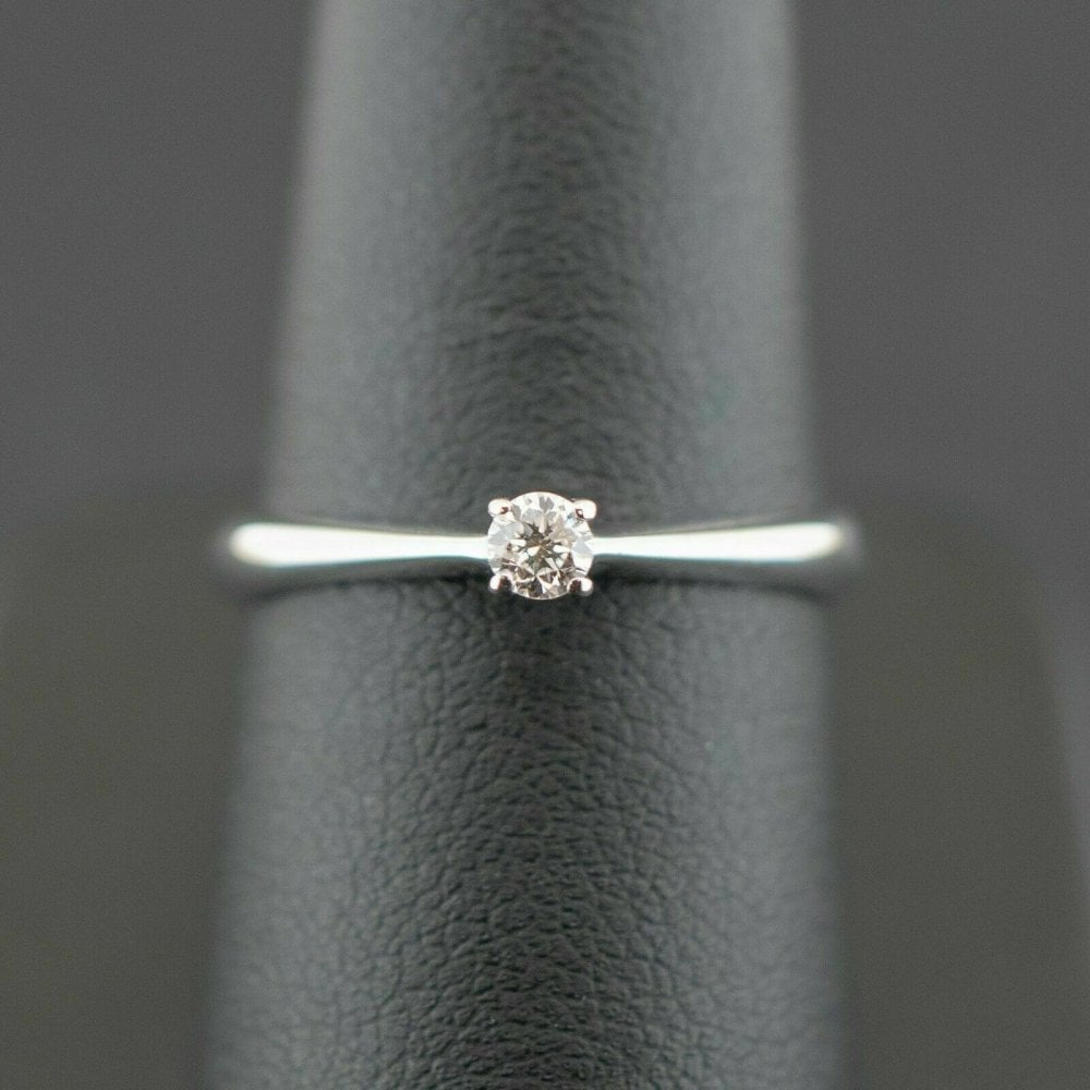 18ct White Gold 0.10ct Diamond Solitaire Ring 2.8g Size N 1/2