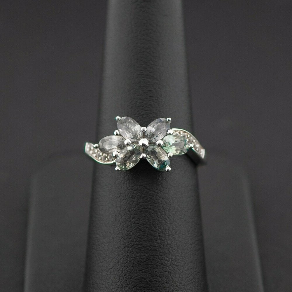 Sterling Silver 925 Green Gemstone Cluster Ring 3.4grams Size N 1/2