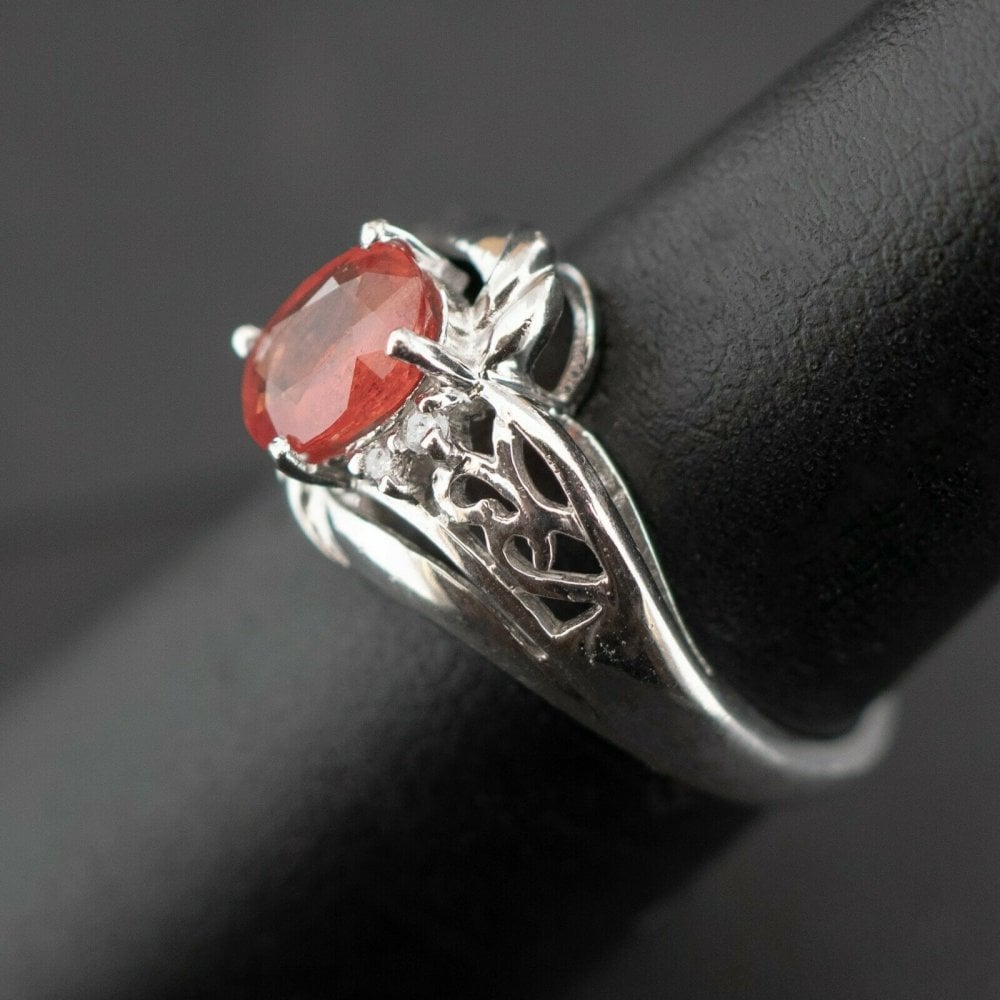 18ct White Gold Spessartite Garnet & Diamond Ring 4.2g Size N