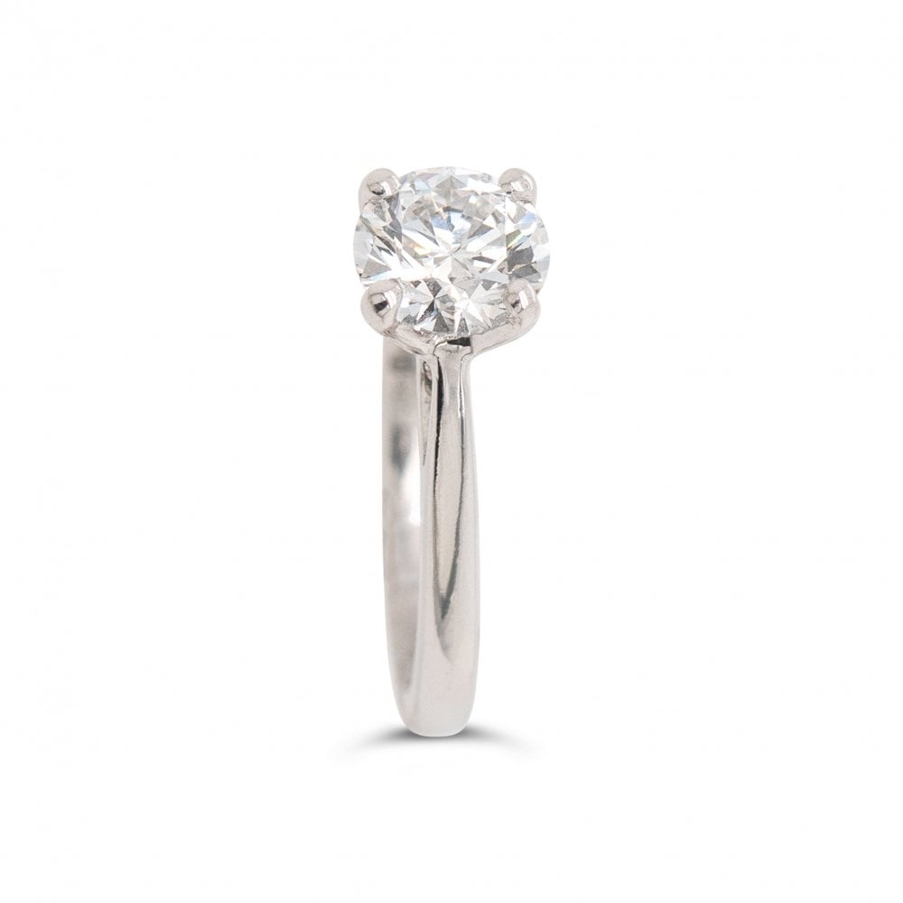 Platinum 0.84ct D Colour Diamond Solitaire Ring 4.2g