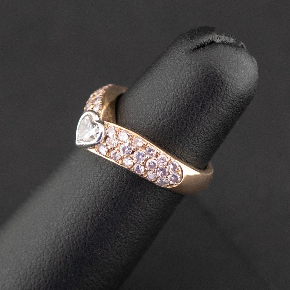 18ct Rose Gold 0.25ct Heart-Shaped Diamond with Rose Tinted Pave Diamond Ring 5.6g