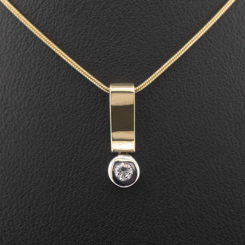 18ct Two Tone 0.15ct Diamond 17 Inch Necklace 7.8g