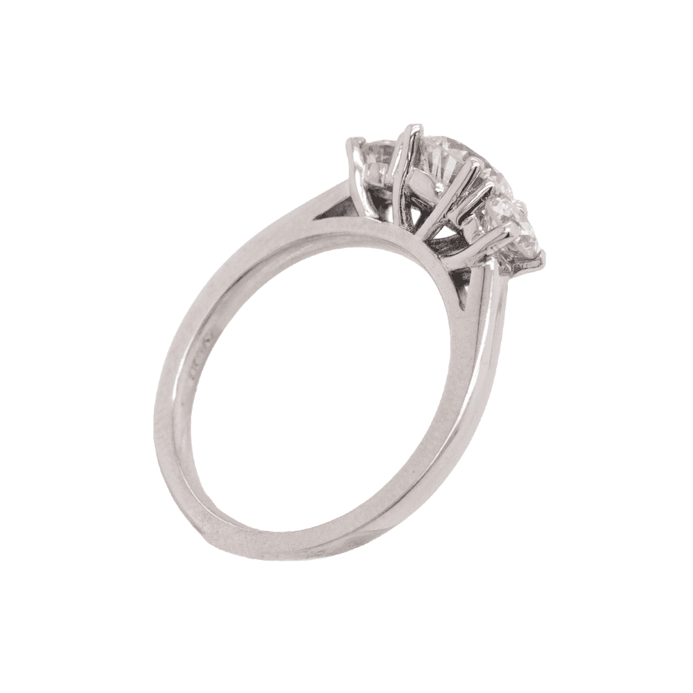 18ct White Gold 1.3ct E/VS2 Diamond Trilogy Ring 3.8g