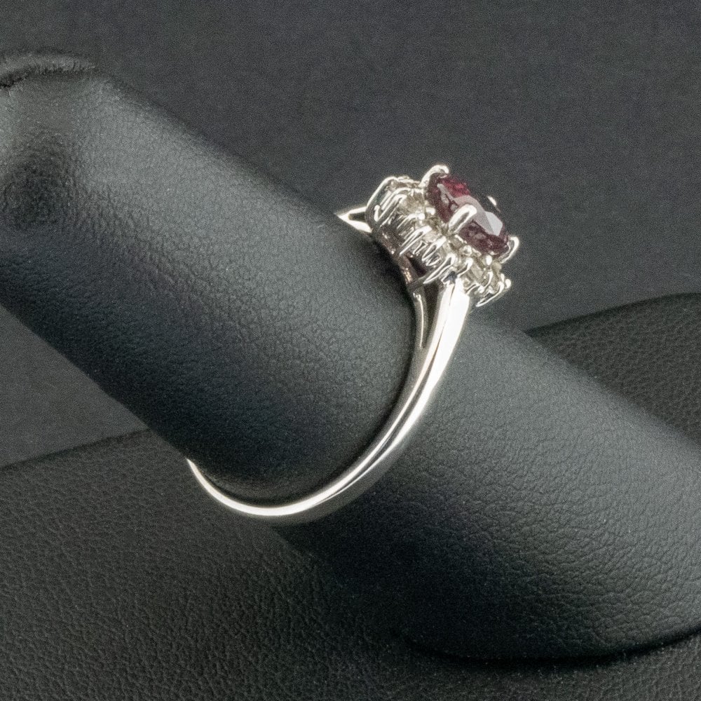 9ct White Gold Dark Pink Stone & Cubic Zirconia Ring Size N 2.2g