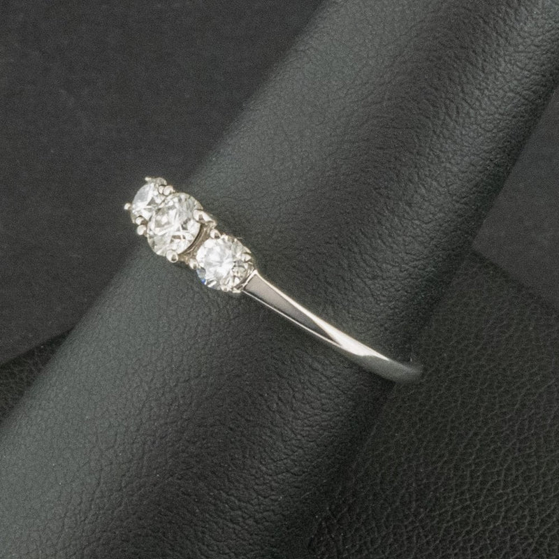 Platinum Approx. 0.33ct Diamond Trilogy Ring Size O 1/2 2.0g