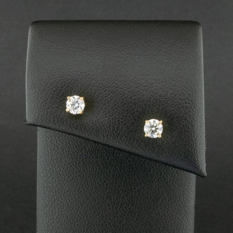 18ct Yellow Gold 0.40ct Diamond Stud Earrings 1.1g