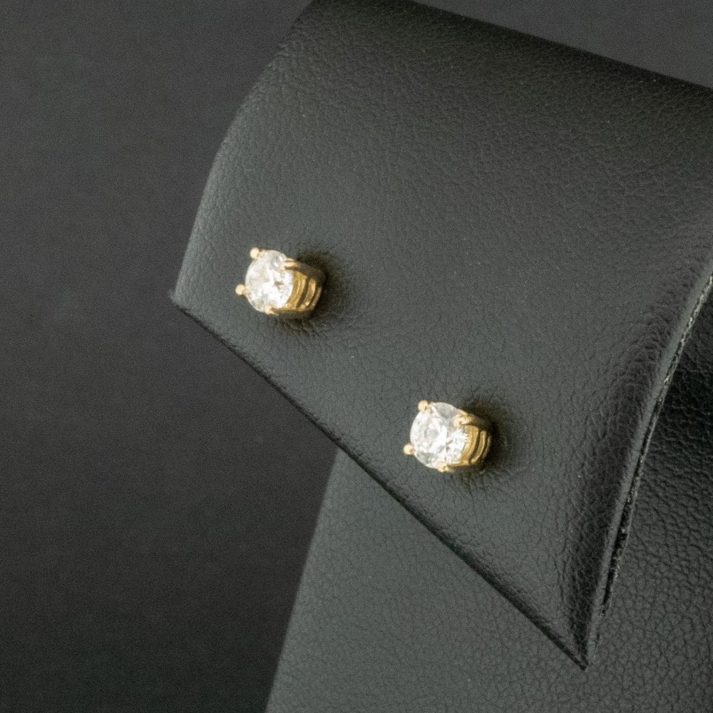 18ct Yellow Gold 0.40ct Diamond Stud Earrings 1.1g
