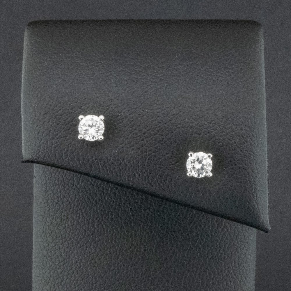 18ct White Gold Approx. 0.50ct Diamond Stud Earrings 1.2g