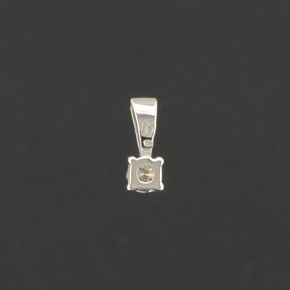 9ct White Gold 0.15ct Diamond Pendant 0.5gms