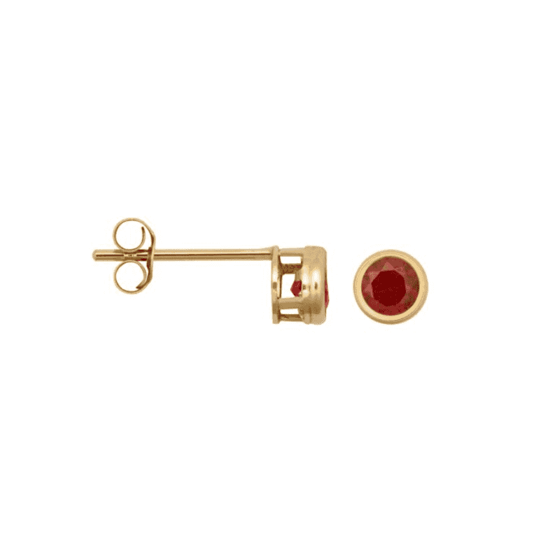 9ct Yellow Gold Garnet Stud Earrings