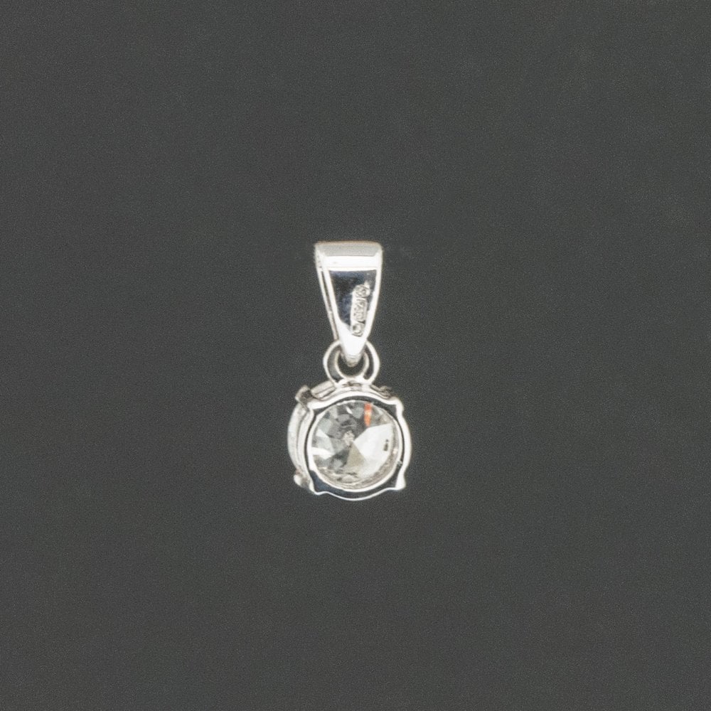 18ct White Gold Approx. 0.65ct Diamond Solitaire Pendant 0.5g