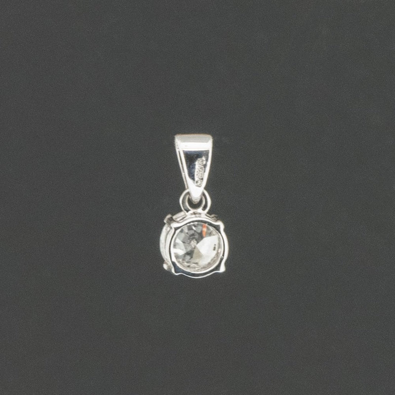 18ct White Gold Approx. 0.65ct Diamond Solitaire Pendant 0.5g