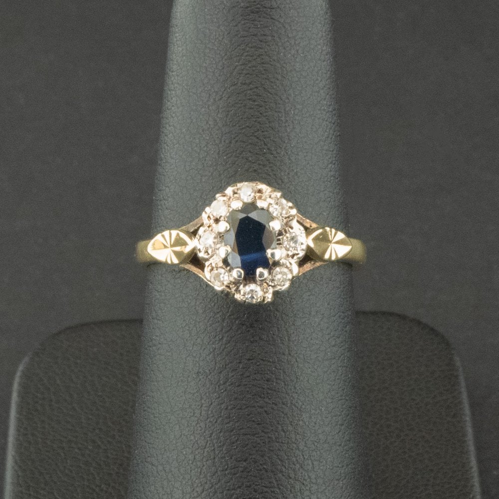 9ct Yellow Gold Sapphire and Diamond Cluster Ring Size K 1/2 3.0g