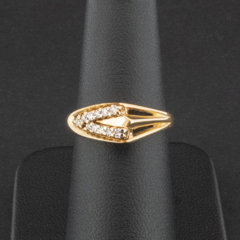 18ct Yellow Gold Approx. 0.20ct Old Cut Diamond "V" Ring Size M 4.3g