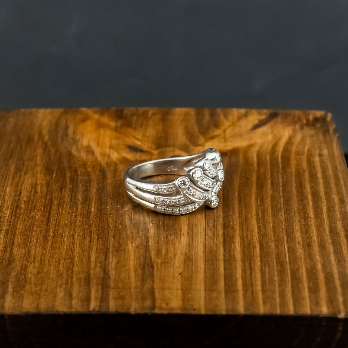 18ct White Gold 0.38ct Diamond Swirl Ring Size M 1/2 8.1g