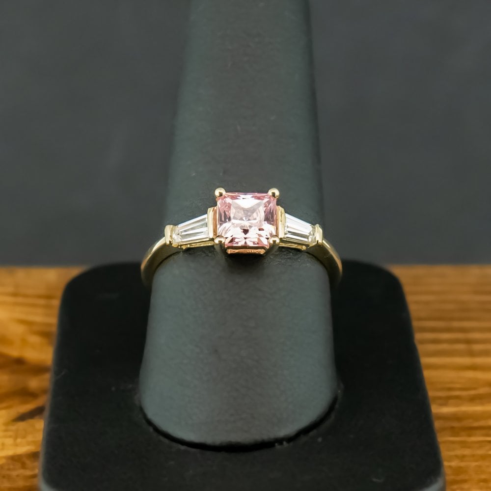 14ct Yellow Gold Cubic Zirconia Trilogy Ring Size S 2.5g