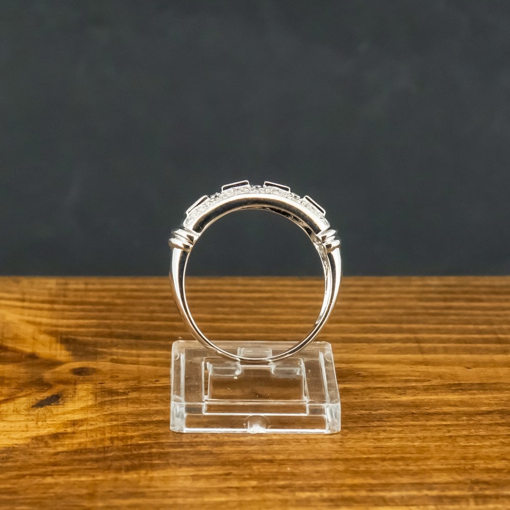 14ct White Gold Ruby and Diamond Ring Size R 4.7g