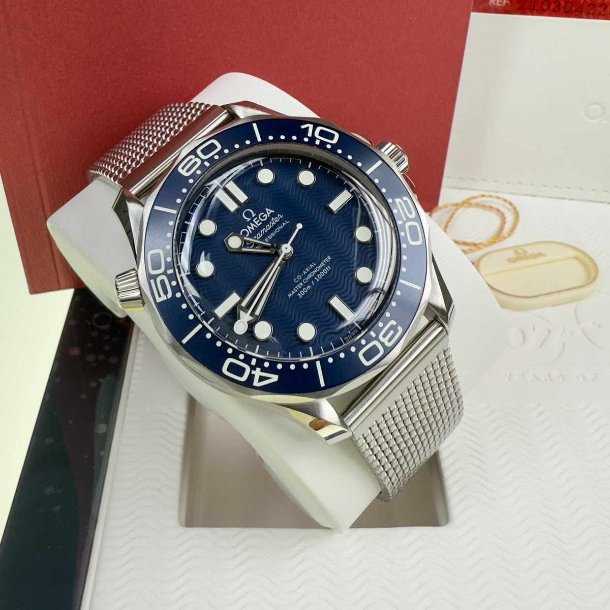 Seamaster Bond 60th Anniversary - Unworn With Box And Papers