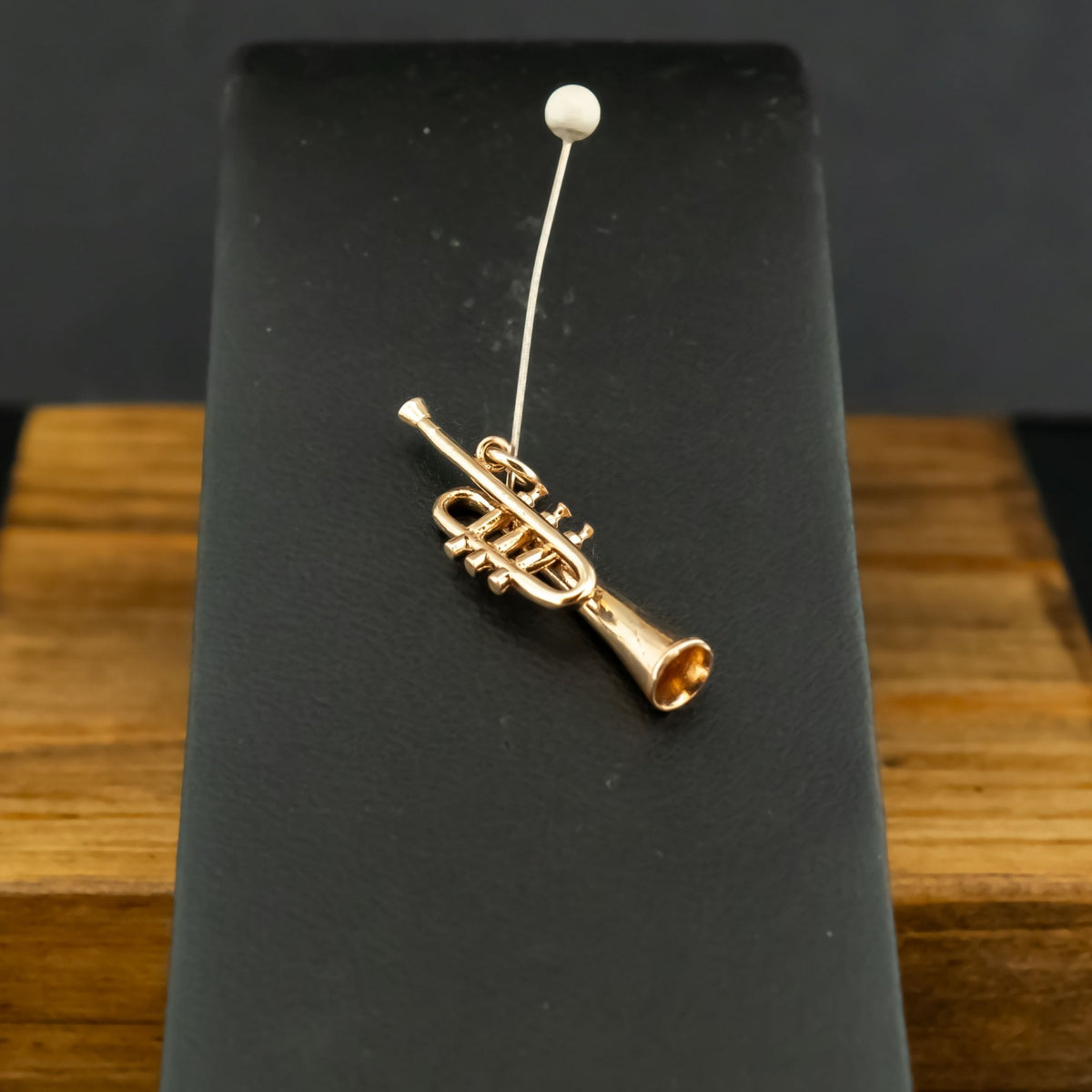 9ct Yellow Gold Trumpet Charm 2.3g