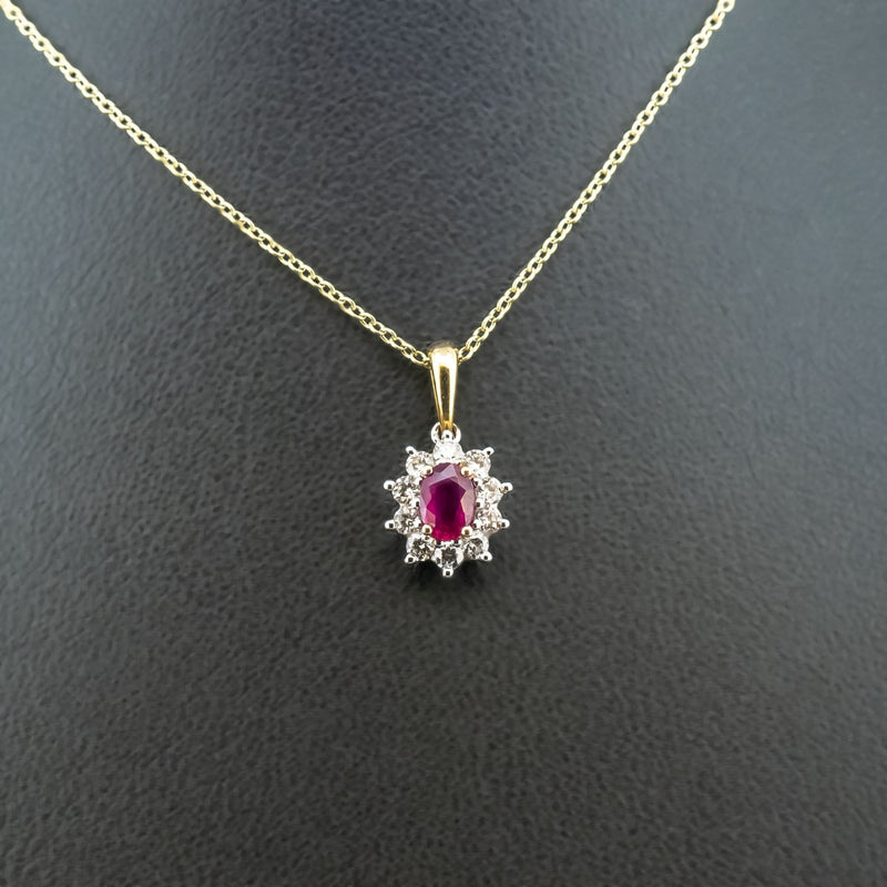 18ct Bi-Colour Gold 0.5ct Ruby and 0.35ct Diamond Necklace 2.9g