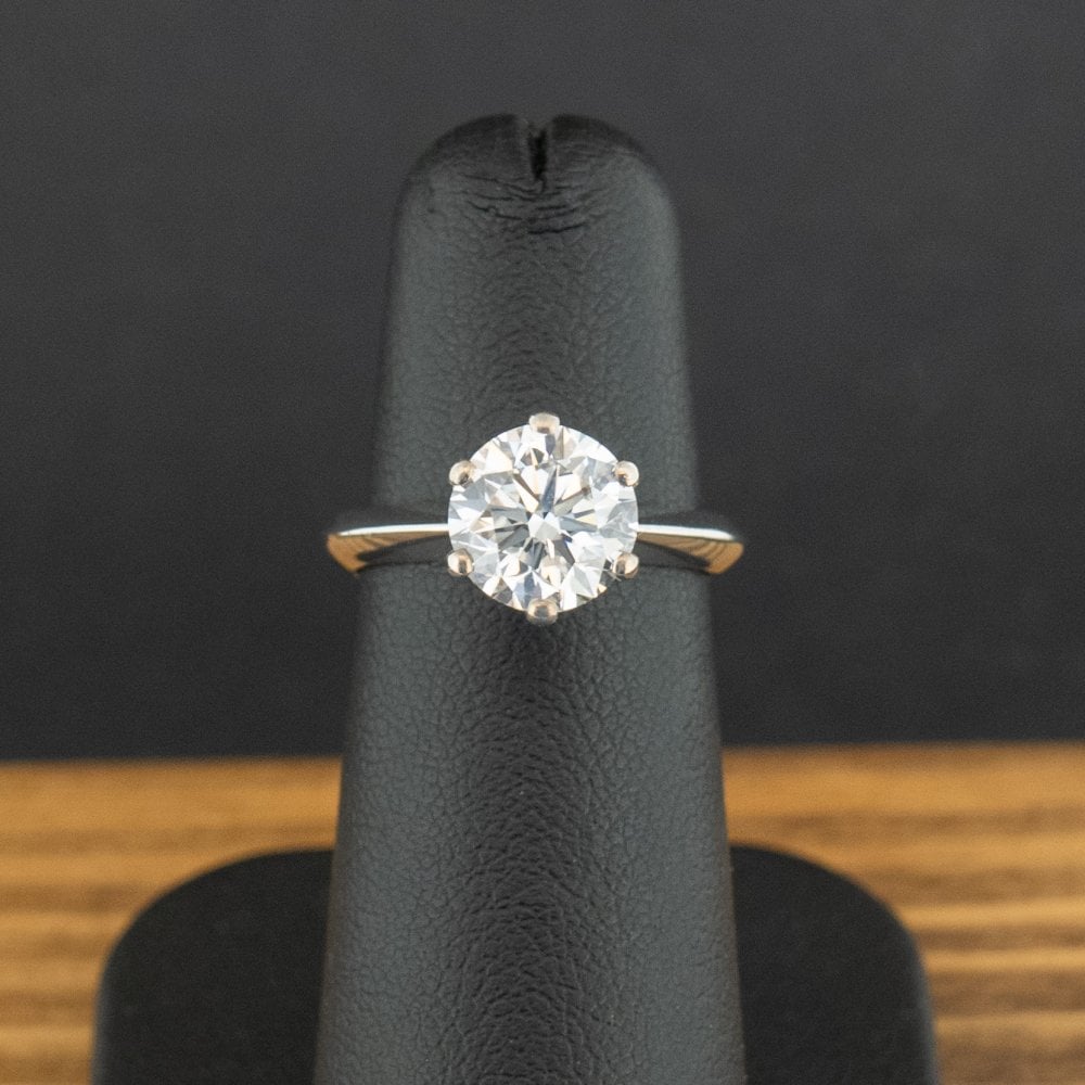 18ct White Gold 2.01ct F/VVS2 Diamond Solitaire Ring Size I Certificated
