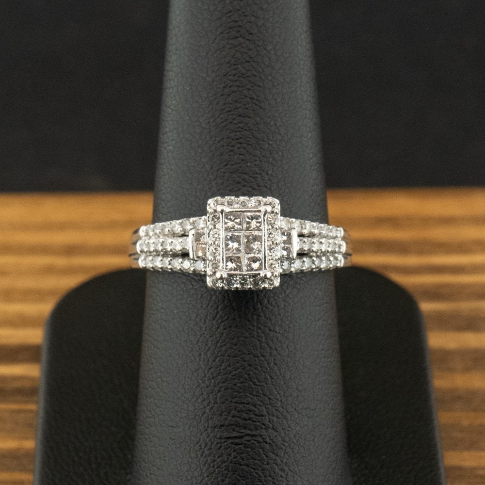 18ct White Gold 0.50ct Diamond Cluster Ring Size N 1/2 5.4g