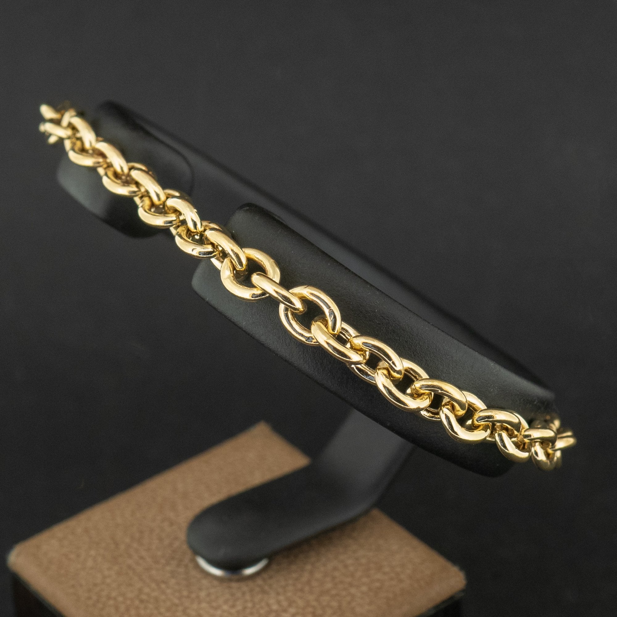 18ct Yellow Gold 8 Inch Chain Bracelet 9g