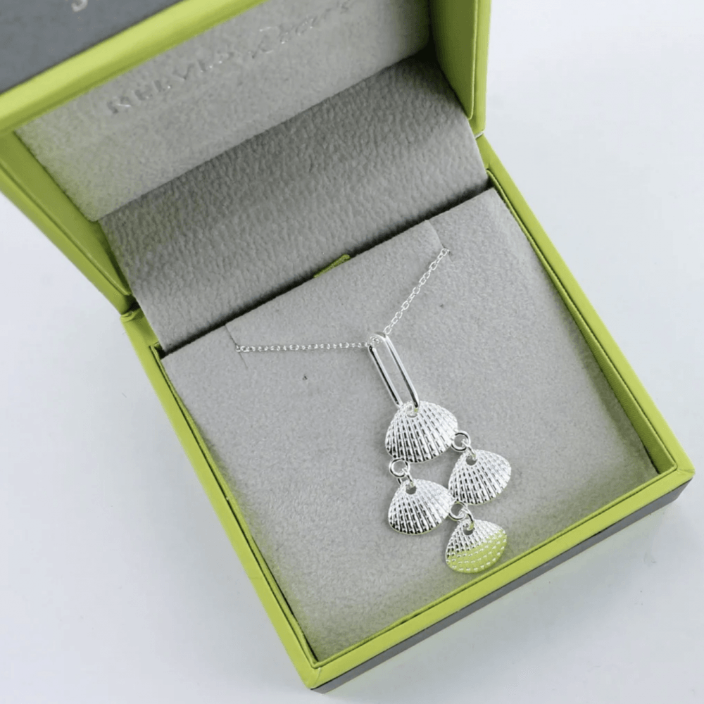 Sterling Silver Pretty Scallop Shell Drop Necklace