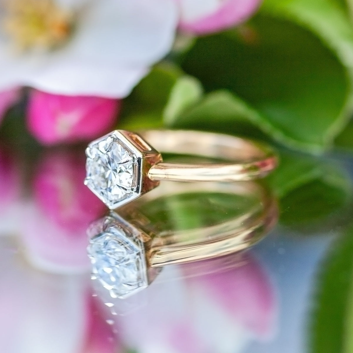 18ct Yellow Gold 1.01ct Lab Diamond Hexagon Style Solitaire Ring