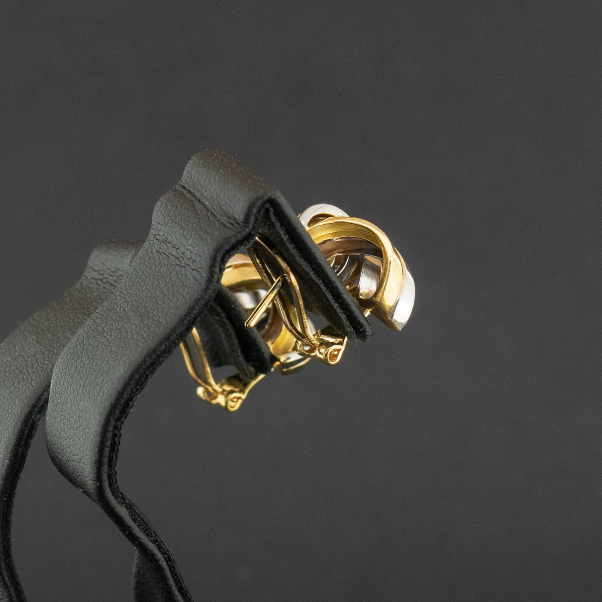 18ct Yellow & White Gold Clip On Stud Earrings 4.9g