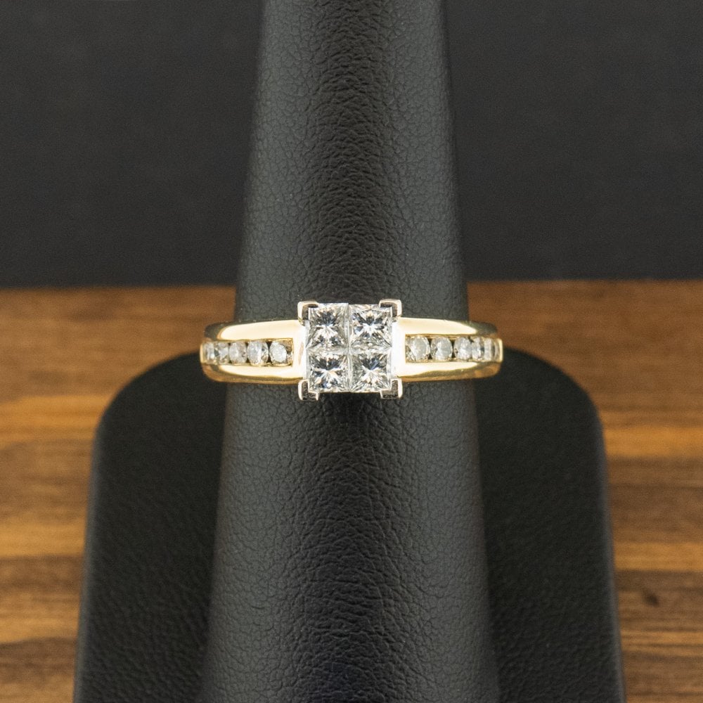 18ct Yellow Gold 1.00ct Princess Cut Diamond Cluster Ring Size N 5.8g