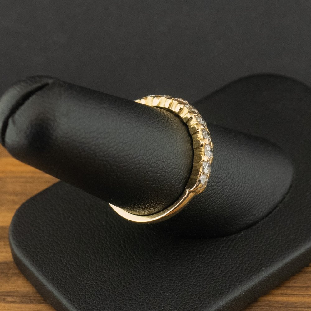 18ct Yellow Gold 0.77ct Diamond Eternity Ring Size P 2.6g