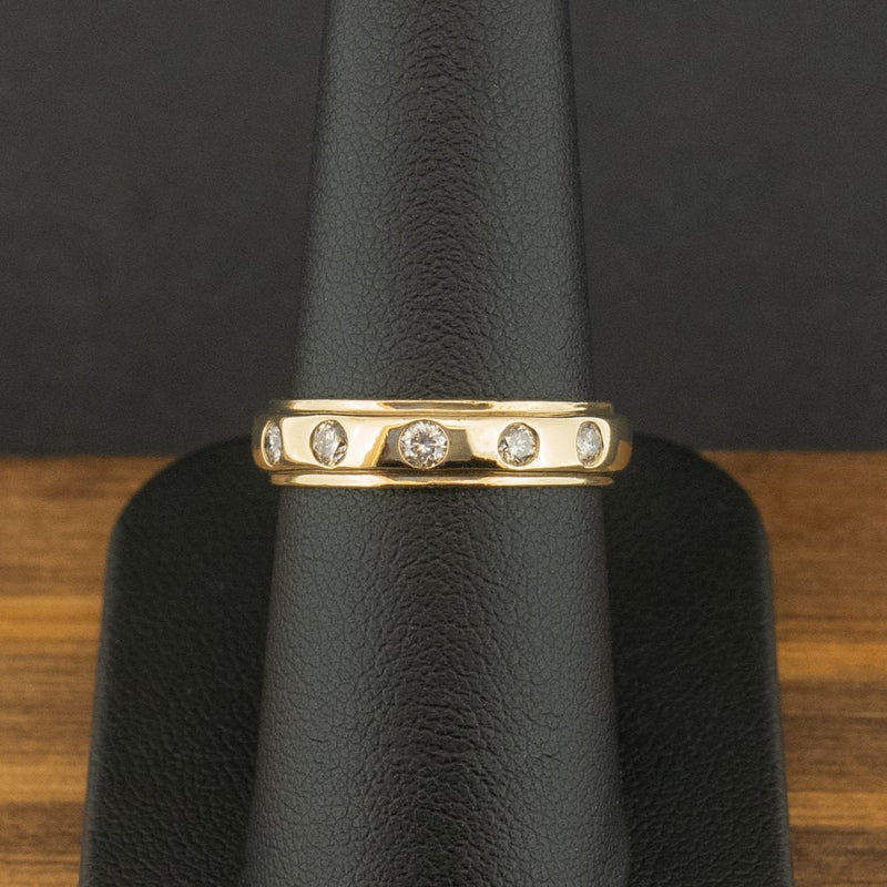 18ct Yellow Gold 0.30ct Diamond Grooved Band Ring Size O 5.7g