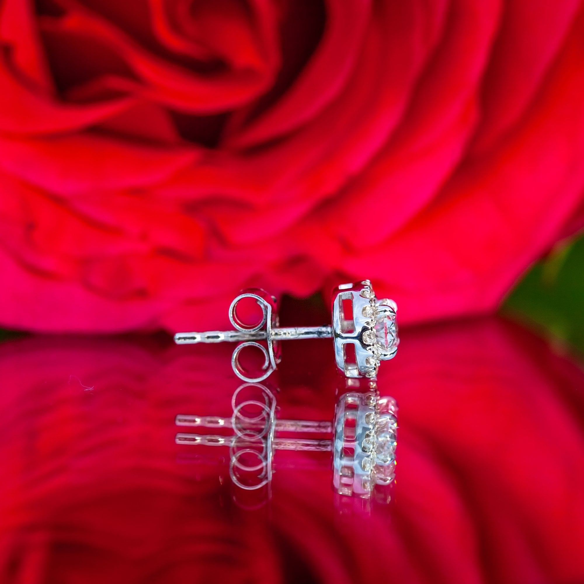 18Ct White Gold Lab Created 1ct Diamond Halo Earrings