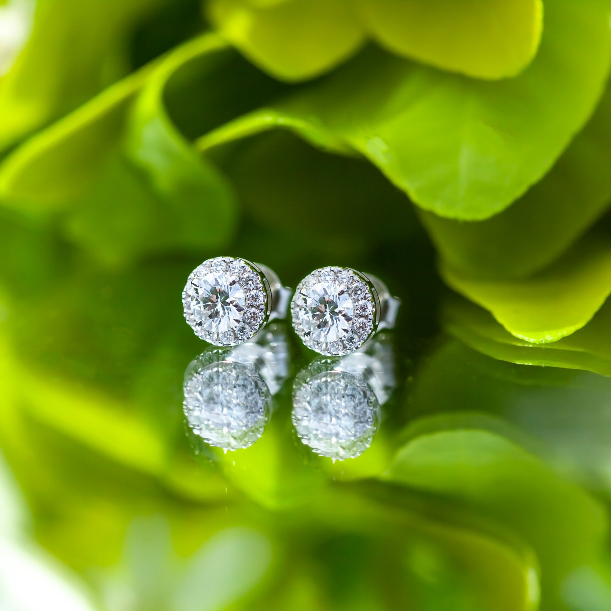 18Ct White Gold Lab Created 1ct Diamond Halo Earrings