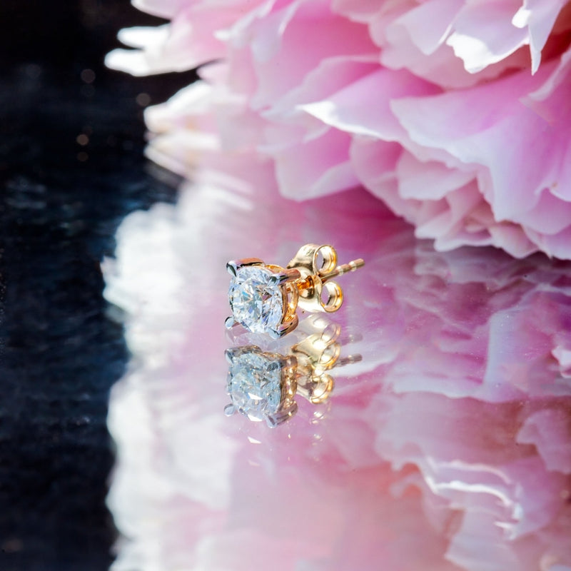 18Ct Yellow Gold Lab Created 1.55ct Diamond Stud Earrings