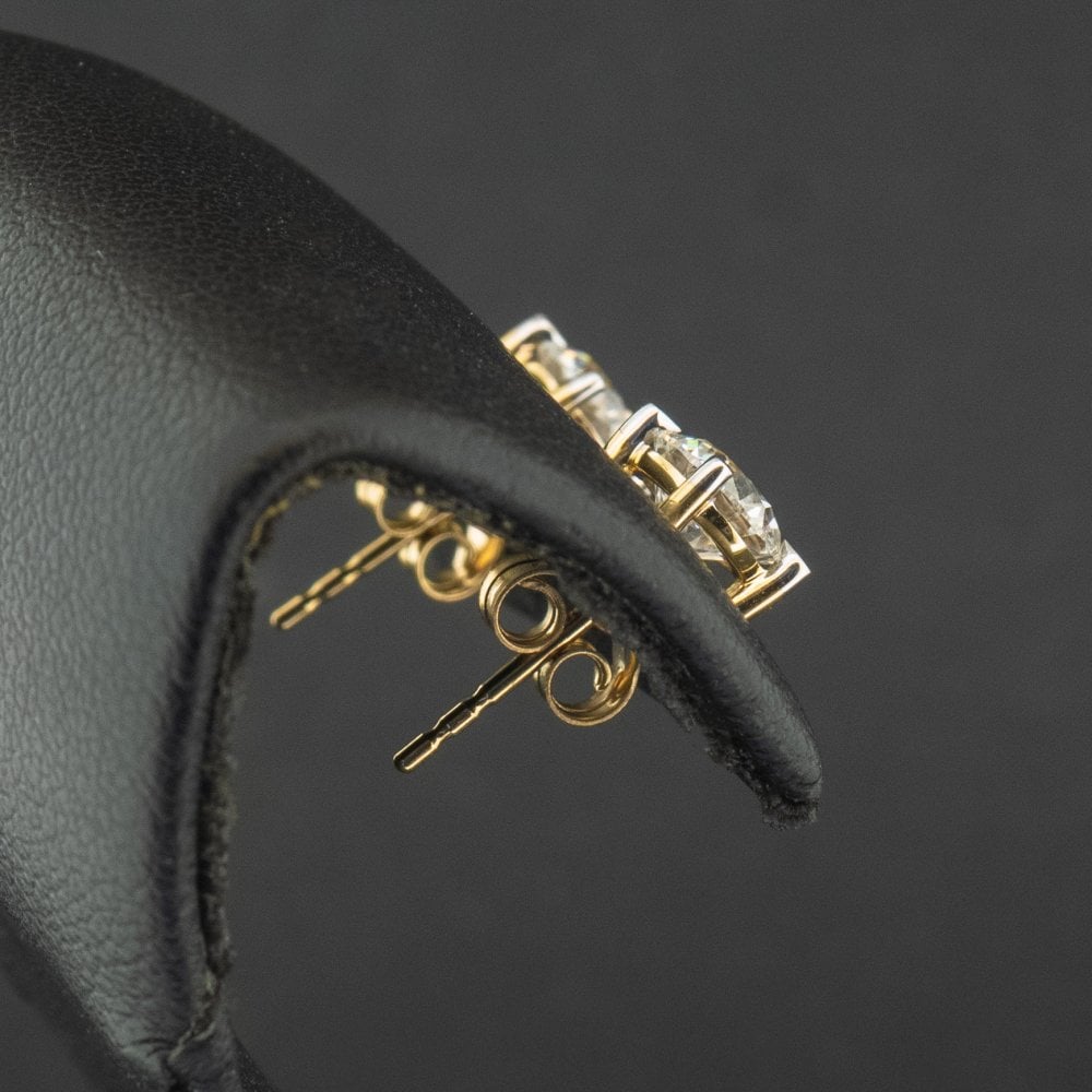 18Ct Yellow Gold Lab Created 1.55ct Diamond Stud Earrings