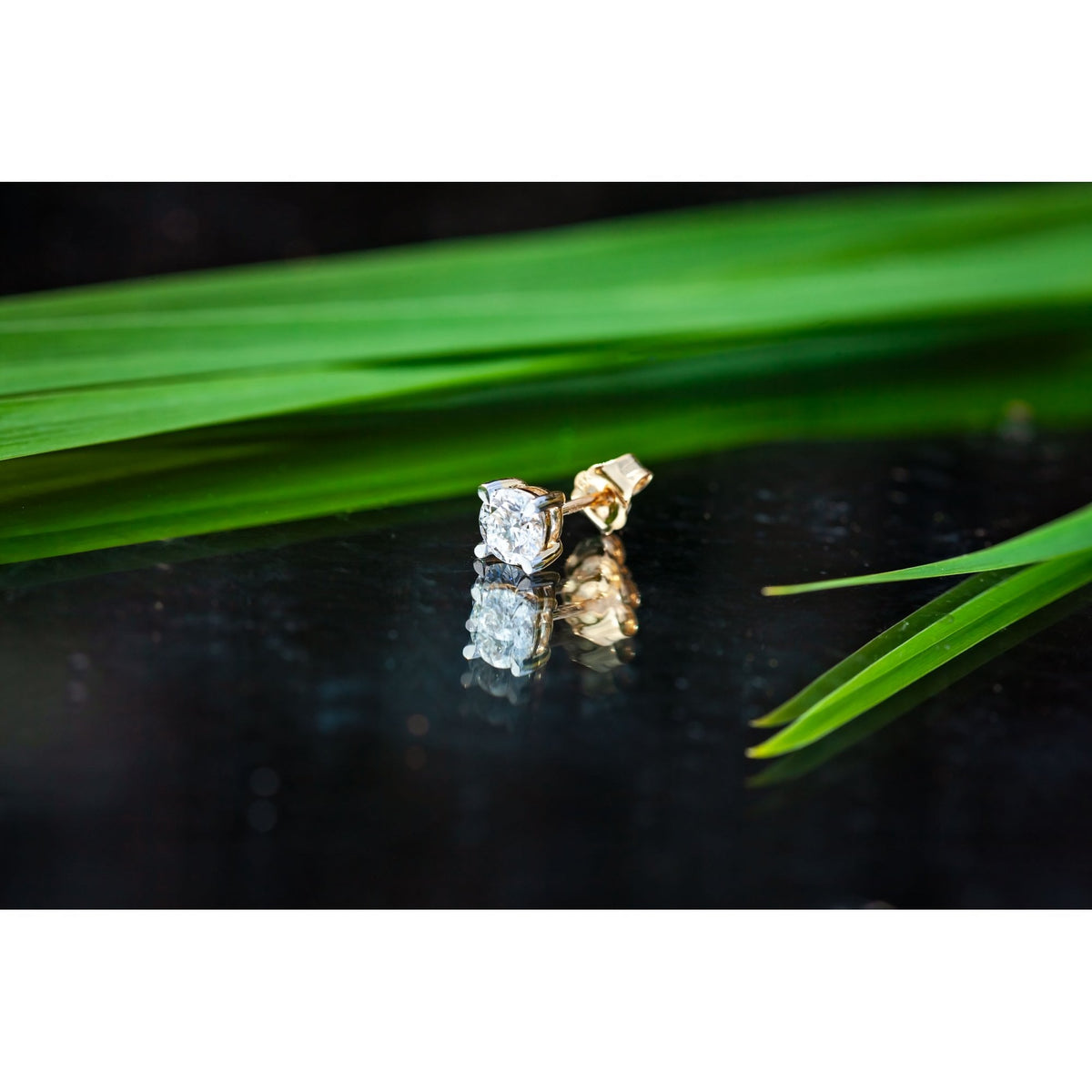 18Ct Yellow Gold Lab Created 1.07ct Diamond Stud Earrings