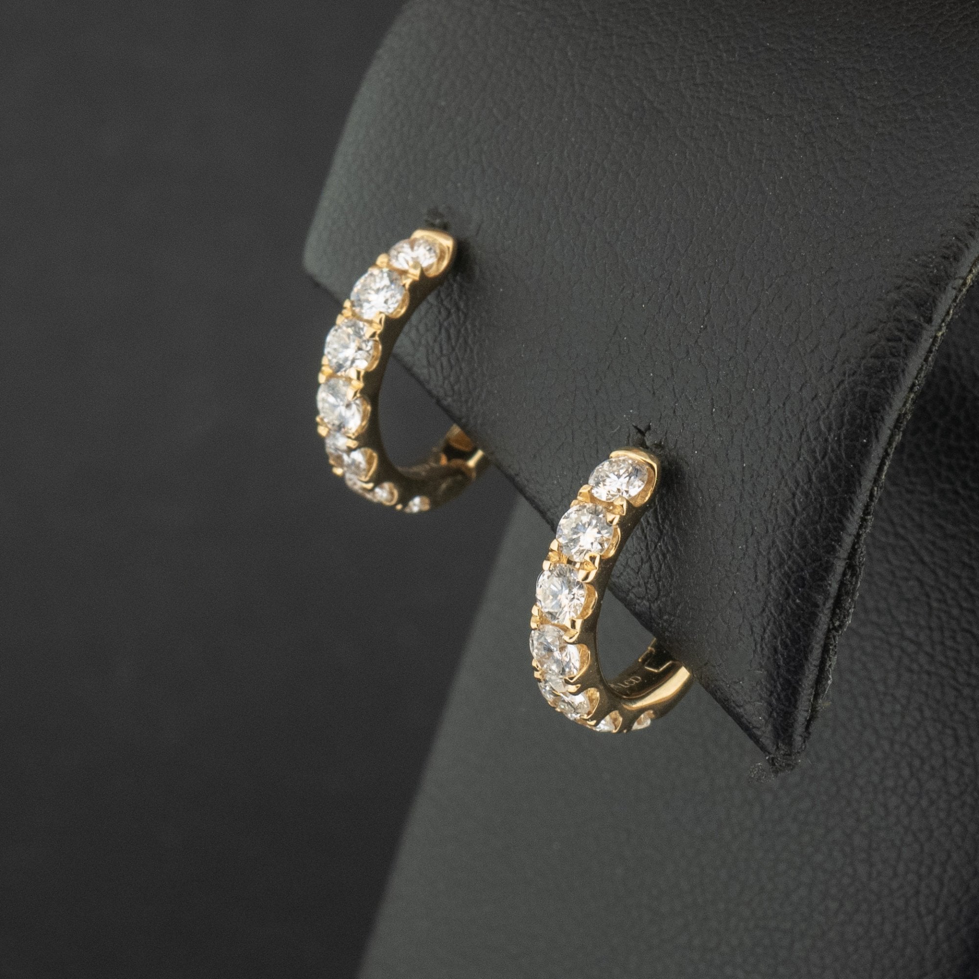 18Ct Yellow Gold Lab Created 1ct Diamond Huggie Earrings