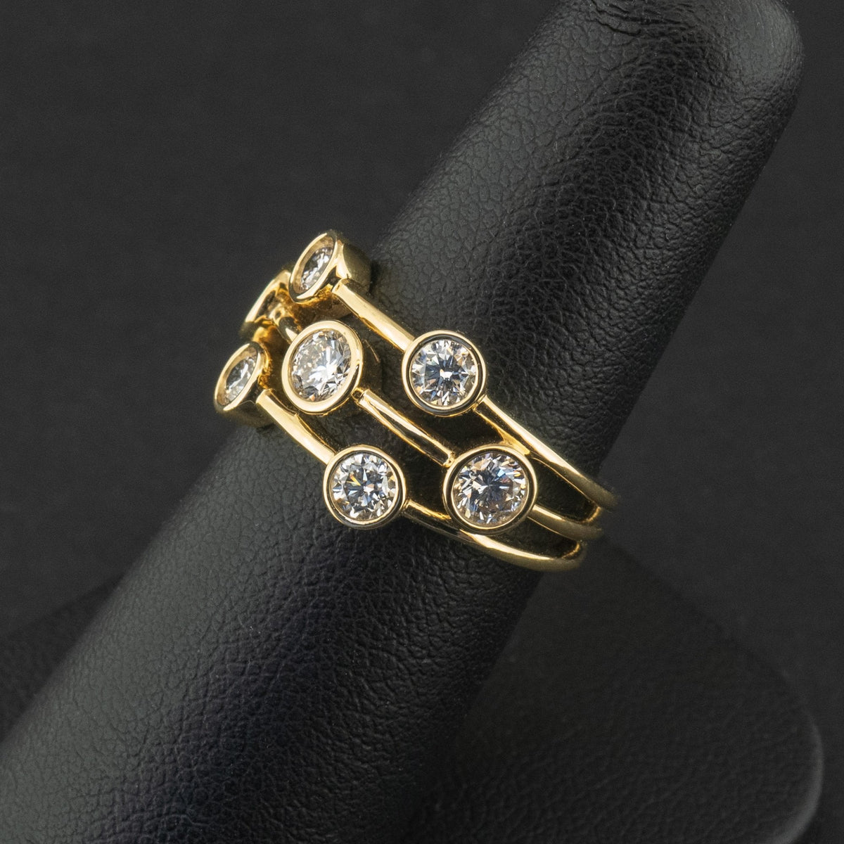 18Ct Yellow Gold Lab Created 1.06ct Diamond Bubble Ring Size M